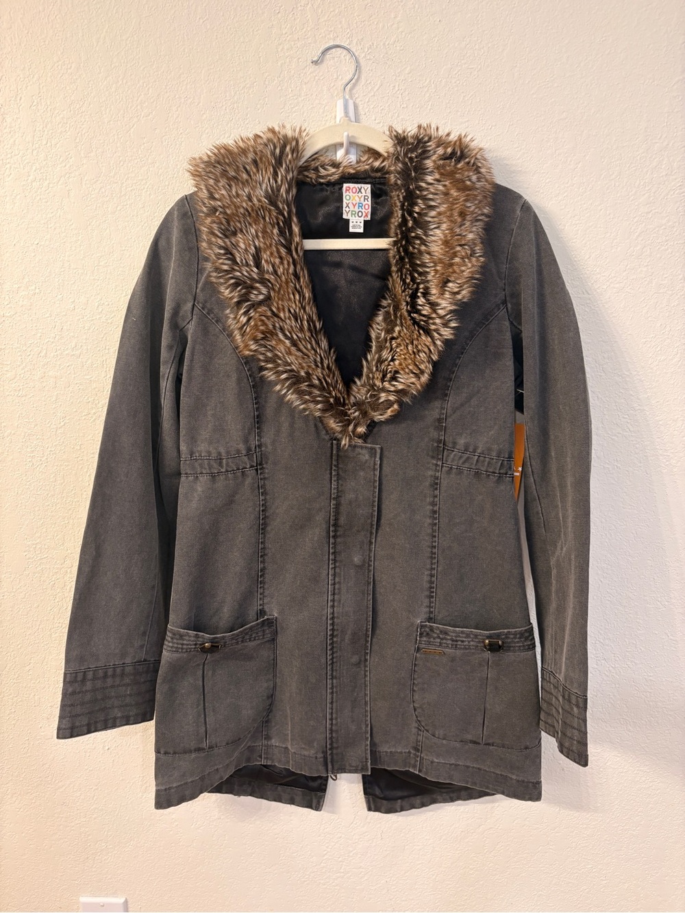 Roxy Jacket with Fur Trim - Y2K NWT Medium